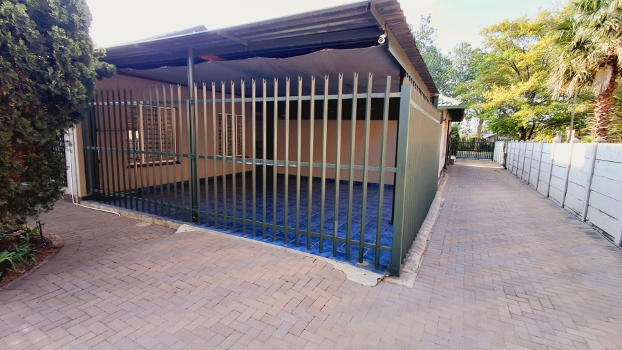 3 Bedroom Property for Sale in Vaalpark Free State